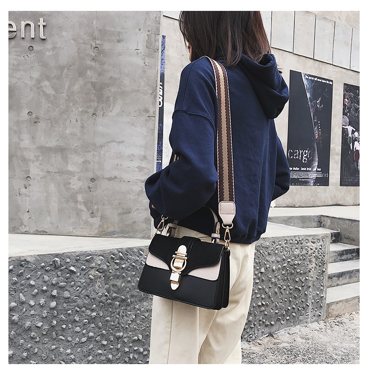 Title 30, One shoulder messenger bag with contrast color,...