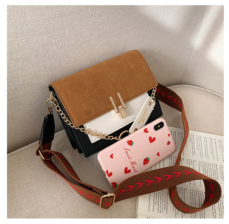 Title 1, Korean fashion matte shoulder bag small square ...