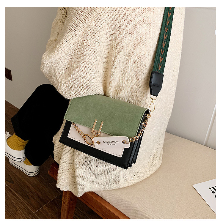 Title 12, Korean fashion matte shoulder bag small square ...