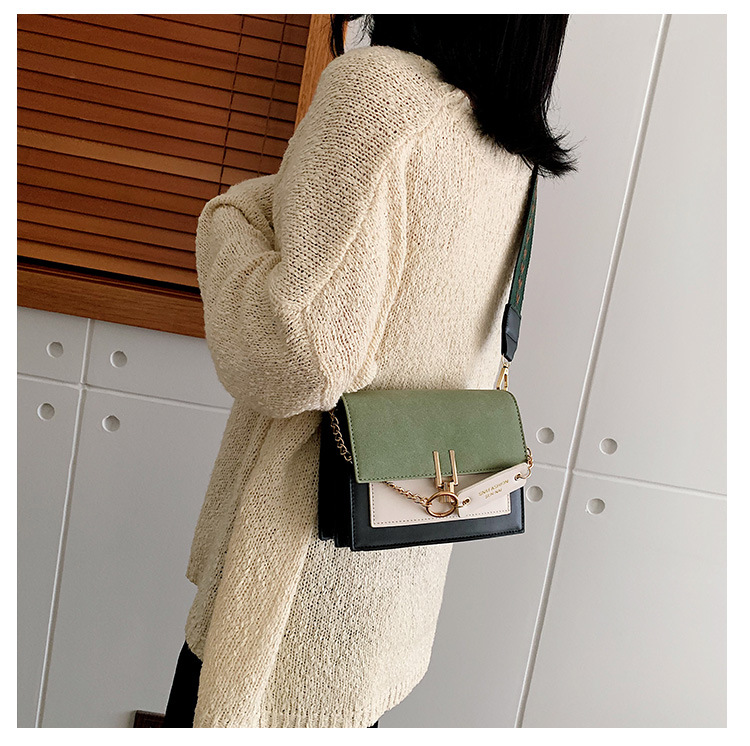 Title 14, Korean fashion matte shoulder bag small square ...