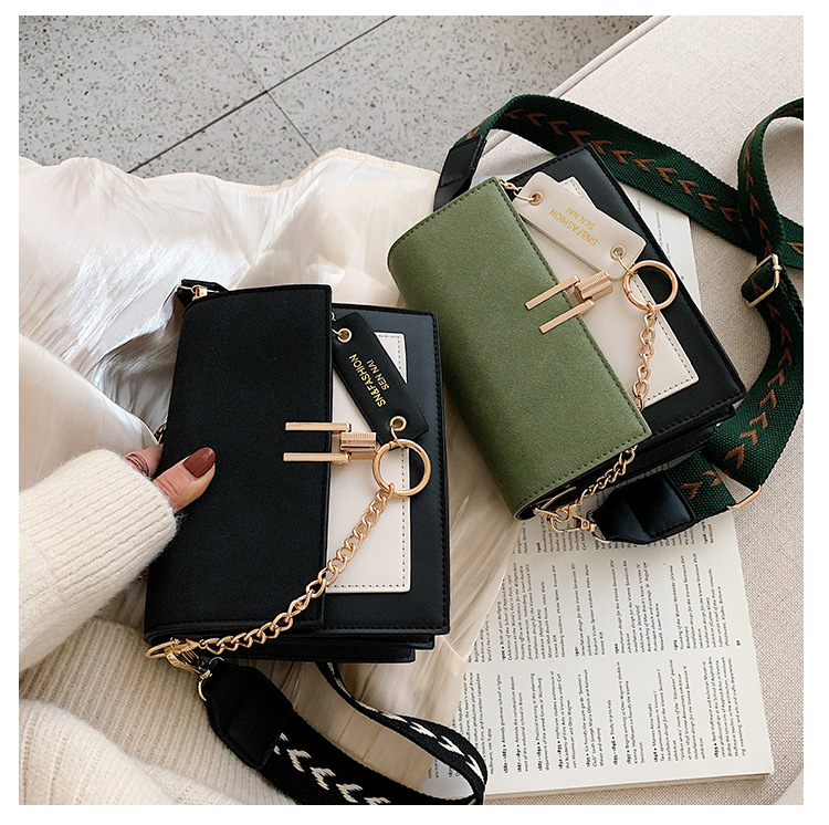 Title 25, Korean fashion matte shoulder bag small square ...