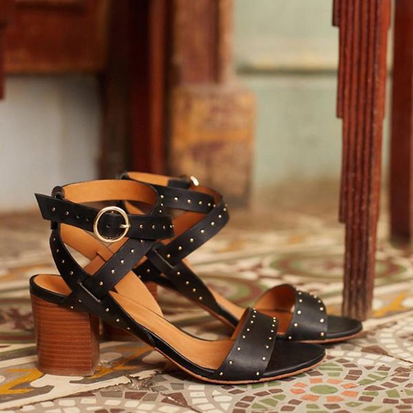 Title 5, Chunky High Heel Sandalen mit Nieten und offene...