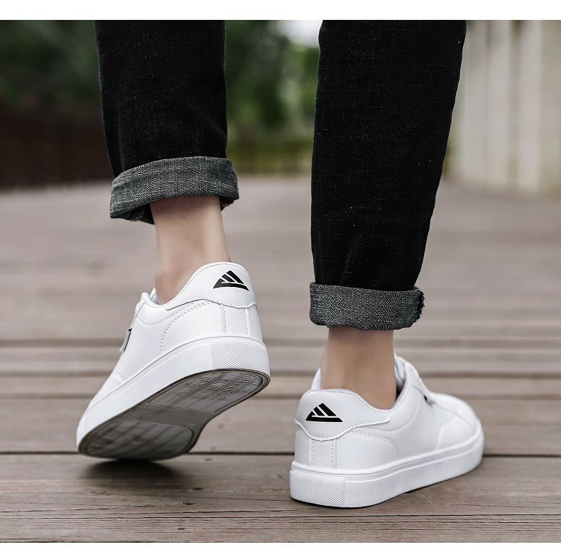 Title 3, Fashionable mens casual shoes for everyday wea...