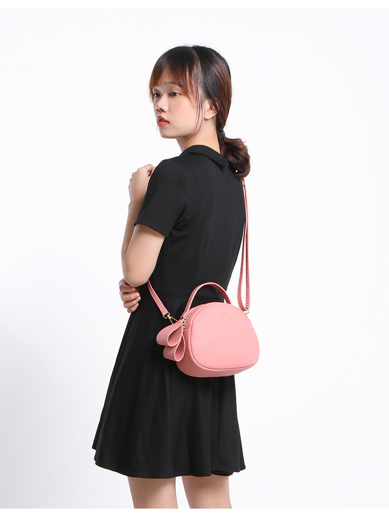 Title 2, Fashion Shoulder Bag Stylish and practical ever...