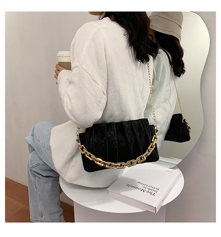 Title 9, Stylish one shoulder underarm bag, perfect for ...