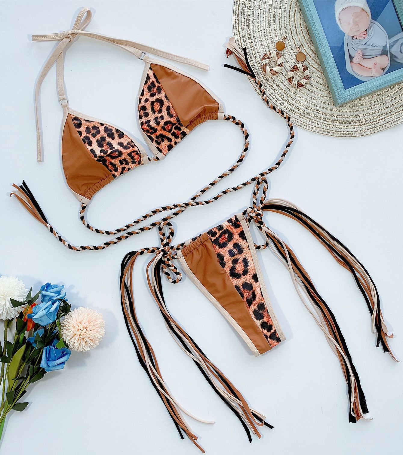 Title 8, Nuovo Bikini Leopard Spliced con Corda Intrecci...