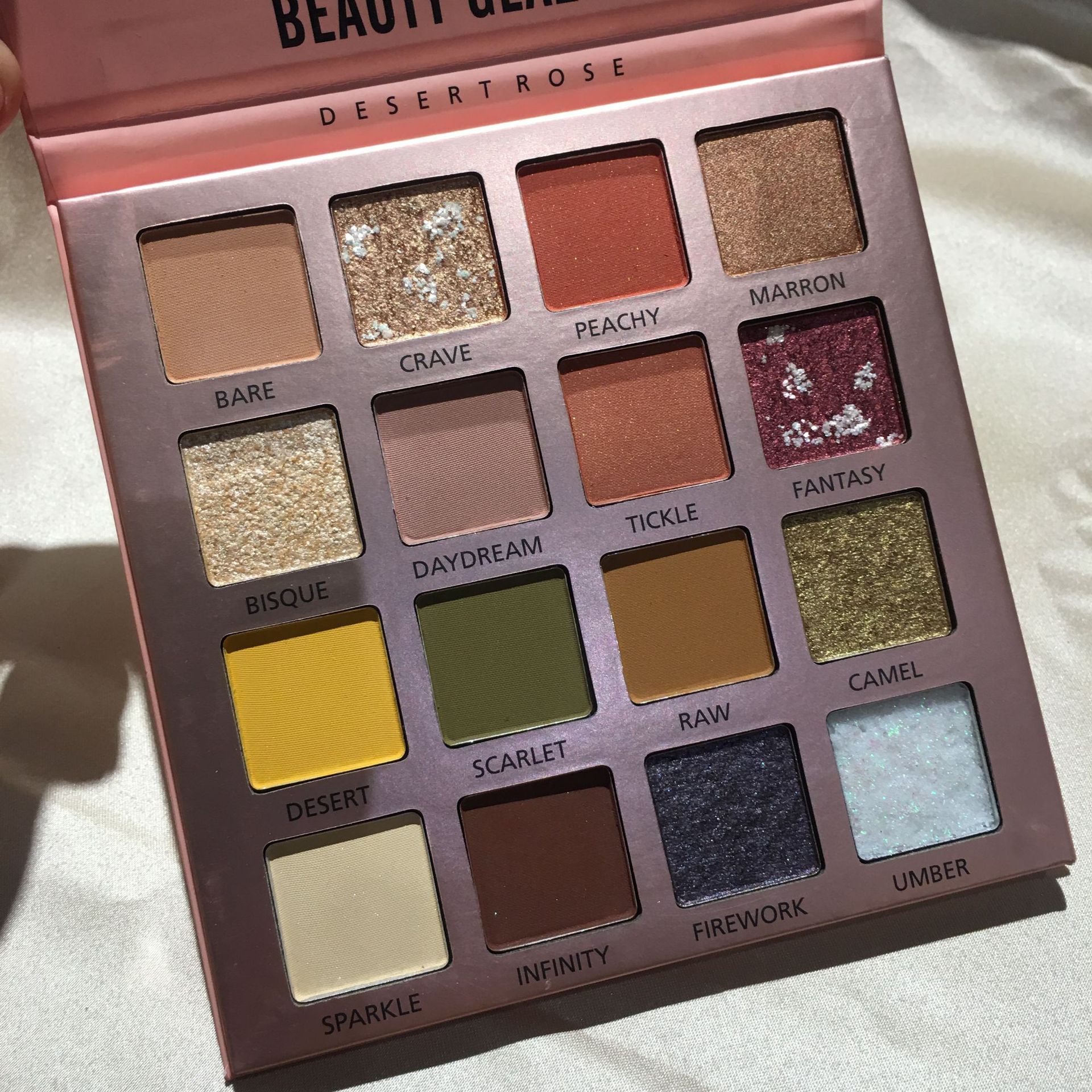 Title 8, Paleta de Sombras Beauty Glazed Sunset Dusk 15 ...