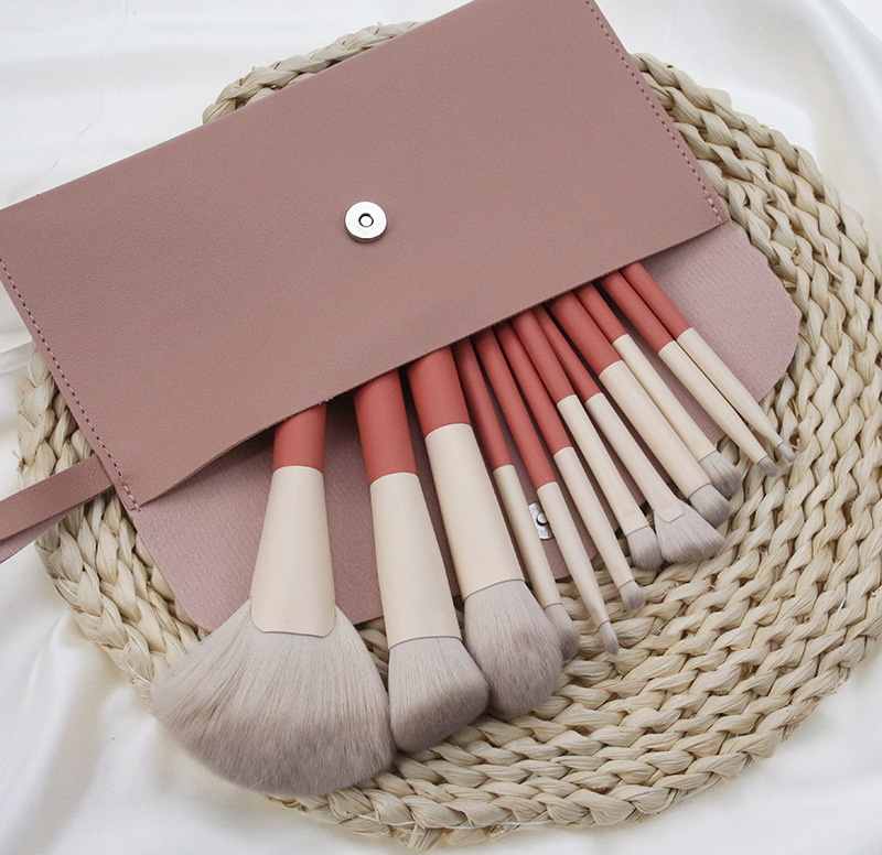 Title 1, 12 Pennelli per blush in polvere, set completo ...