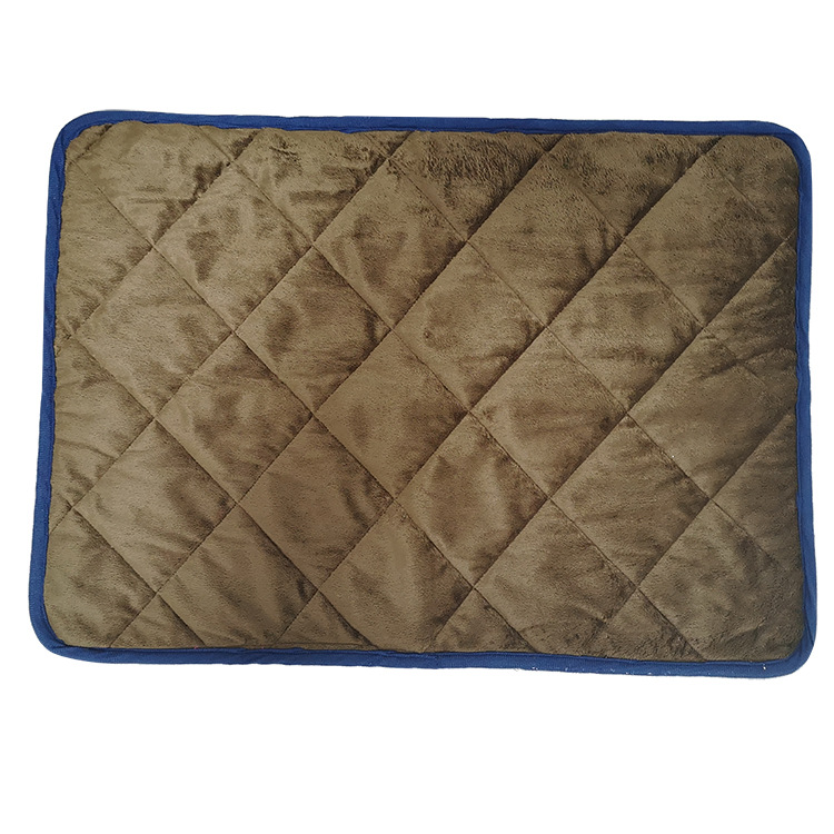 Title 4, Tapis Chauffant Doux pour Chiens dHiver Offrez...