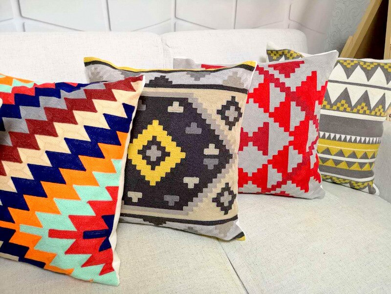 Title 4, Geometric Embroidered Pillowcase Enhance your h...