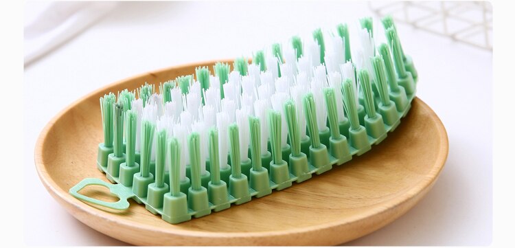 Title 10, Soft bristled shoe brush