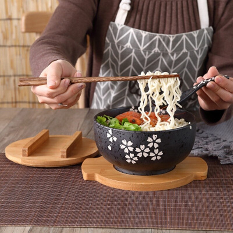 Title 3, Black ceramic noodle bowl