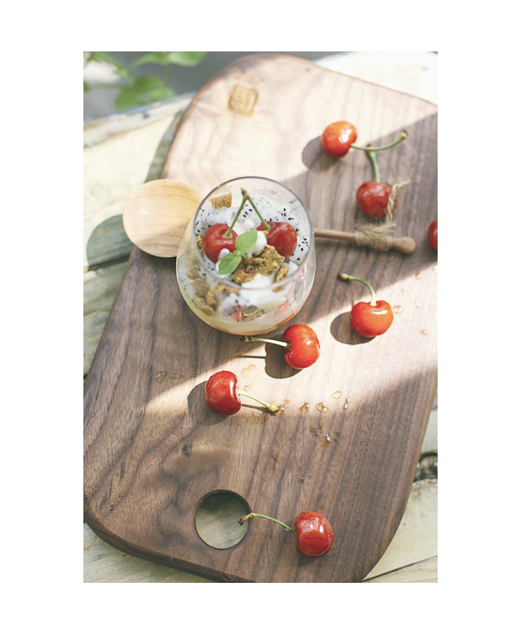 Title 3, Black Walnut Whole Wood Chopping Board Breadboard