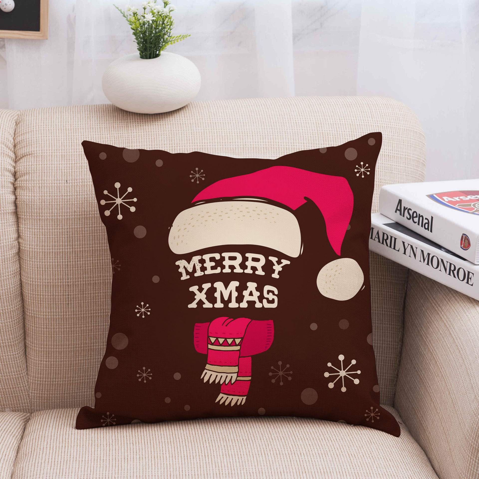 Title 15, Christmas linen pillowcase