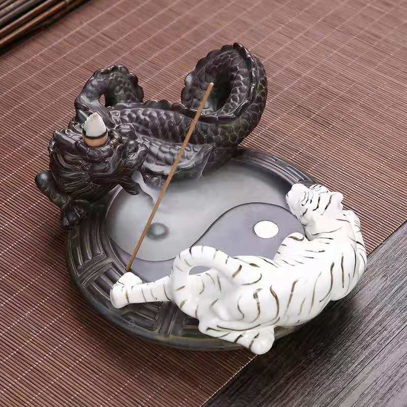 Title 1, Dragon Back Incense Burner Creative Decoration