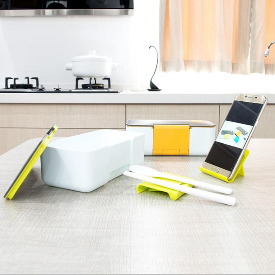 Title 4, Mobile Phone Holder Lunch Box