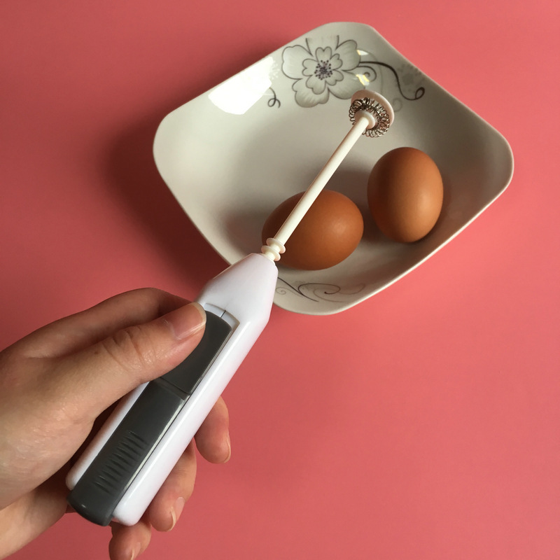 Title 7, Electric household mini handheld eggbeater