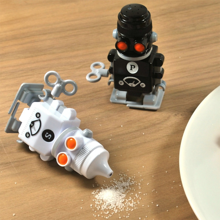 Title 5, Creative Robot Seasoning Bottle