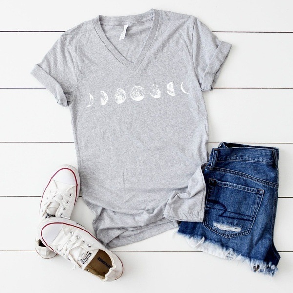 Title 4, Moon T-shirt Literary Simple Personality Loose ...