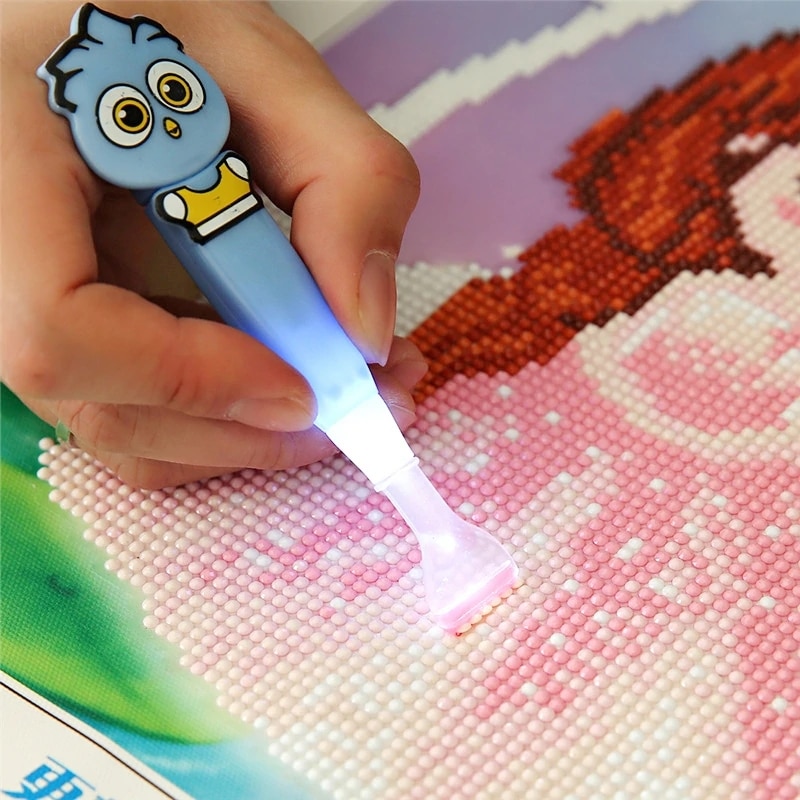 Cartoon-Diamond-Painting-Drill-LED-Pen-with-Light-Cross-Kit-Pen-Stitch-Embroidery-Painting-Tools-Glue