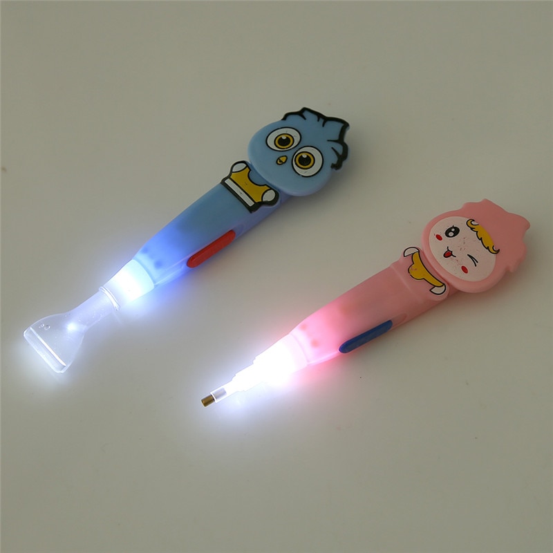 Cartoon-Diamond-Painting-Drill-LED-Pen-with-Light-Cross-Kit-Pen-Stitch-Embroidery-Painting-Tools-Glue (1)