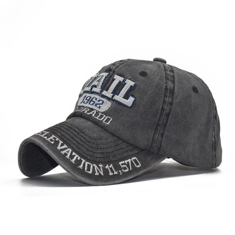 Title 5, Cappellino da baseball ricamato per uno stile u...