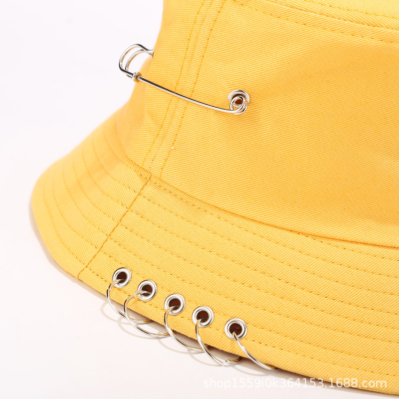 Title 3, Five-pin pin fisherman hat