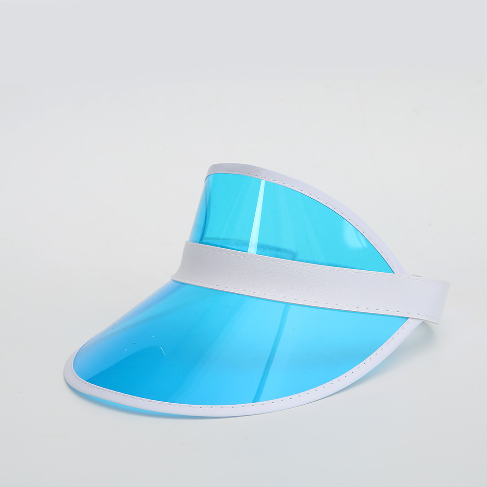 Title 3, Cappello da sole in plastica