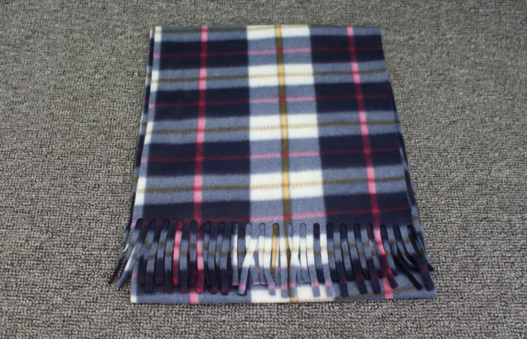 Title 10, Mens British Plaid Scarf