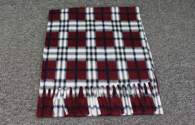 Title 16, Mens British Plaid Scarf