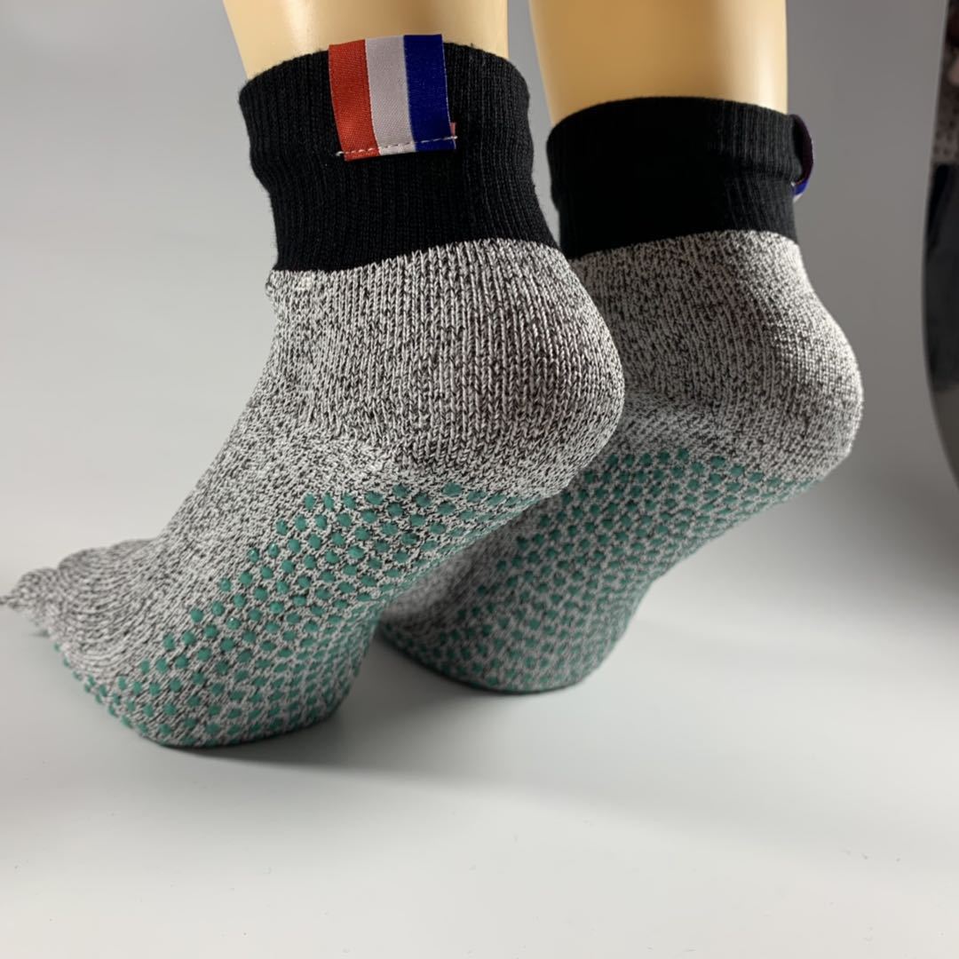 Title 6, EcoSocks