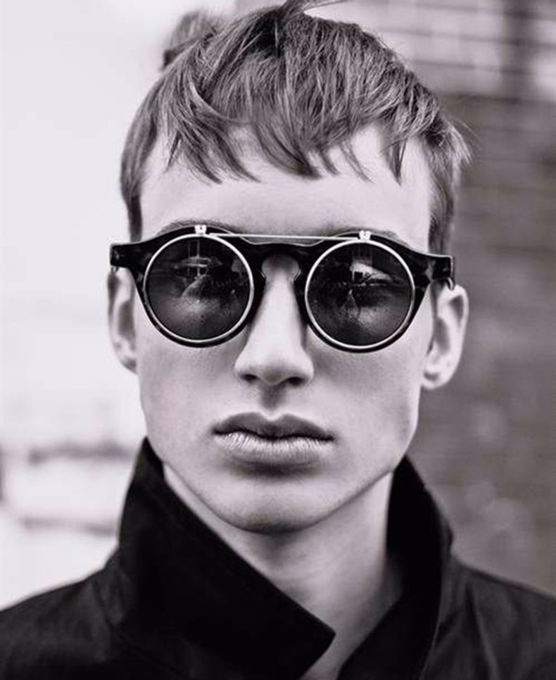 Title 2, Classic retro flip sunglasses