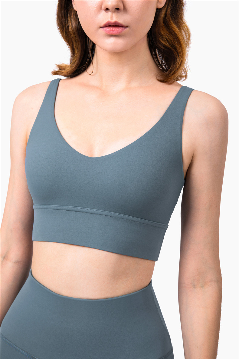 Title 13, Beauty back sports bra