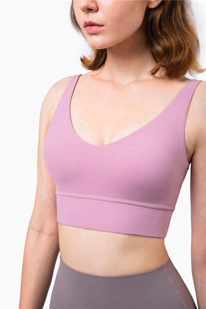 Title 19, Beauty back sports bra