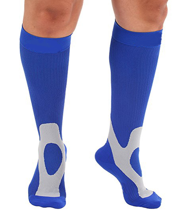 Title 3, Compression sports socks running basketball foo...