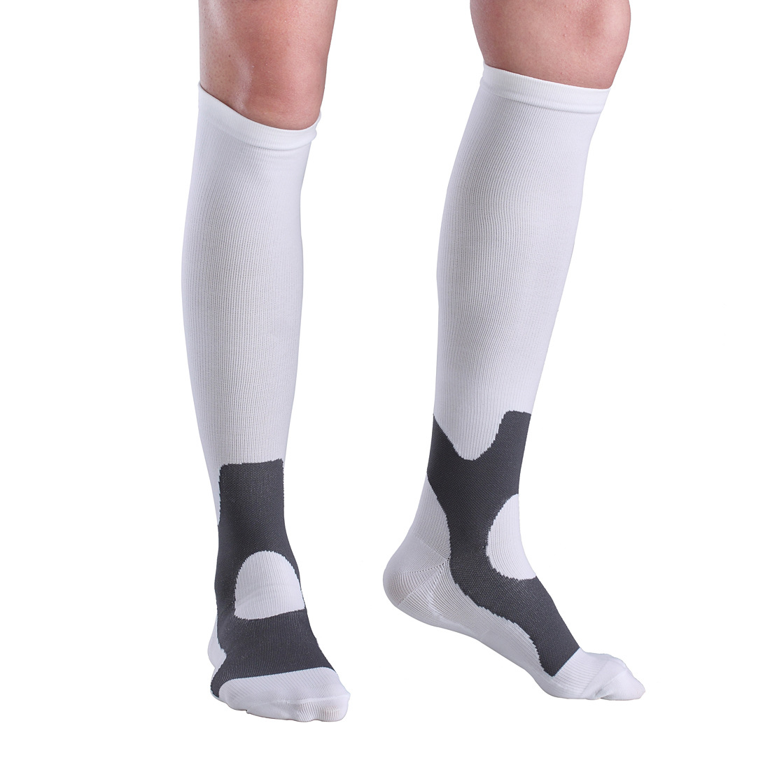 Title 18, Compression sports socks running basketball foo...