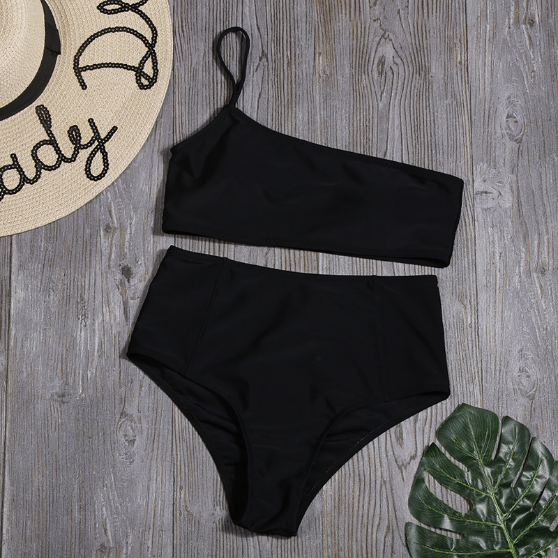 Title 5, High Waist Split Bikini für einen stilvollen St...