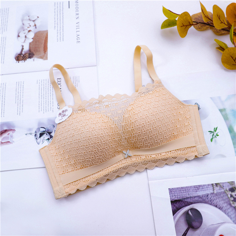 Title 6, Sweet lace bra for exceptional comfort and eleg...