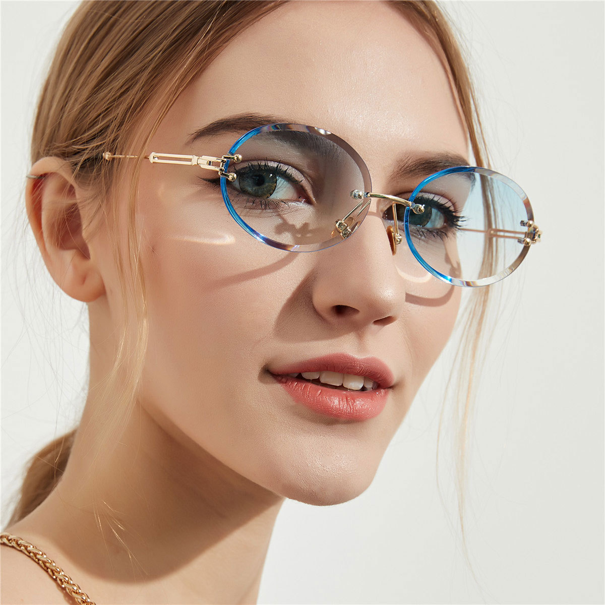 Title 1, Retro oval sunglasses