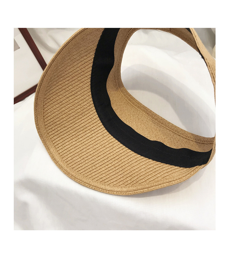 Title 25, Korean wild straw hat perfect for summer. Offer...