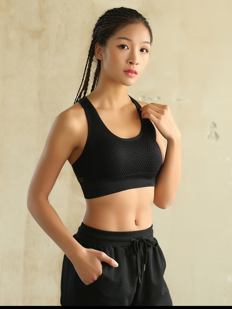 Title 1, Anti-shock sports bra without steel ring