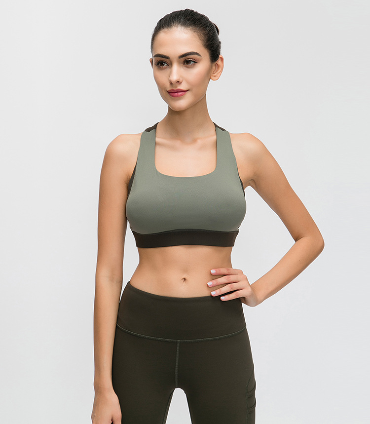 Title 1, Contrast-panel sports bra