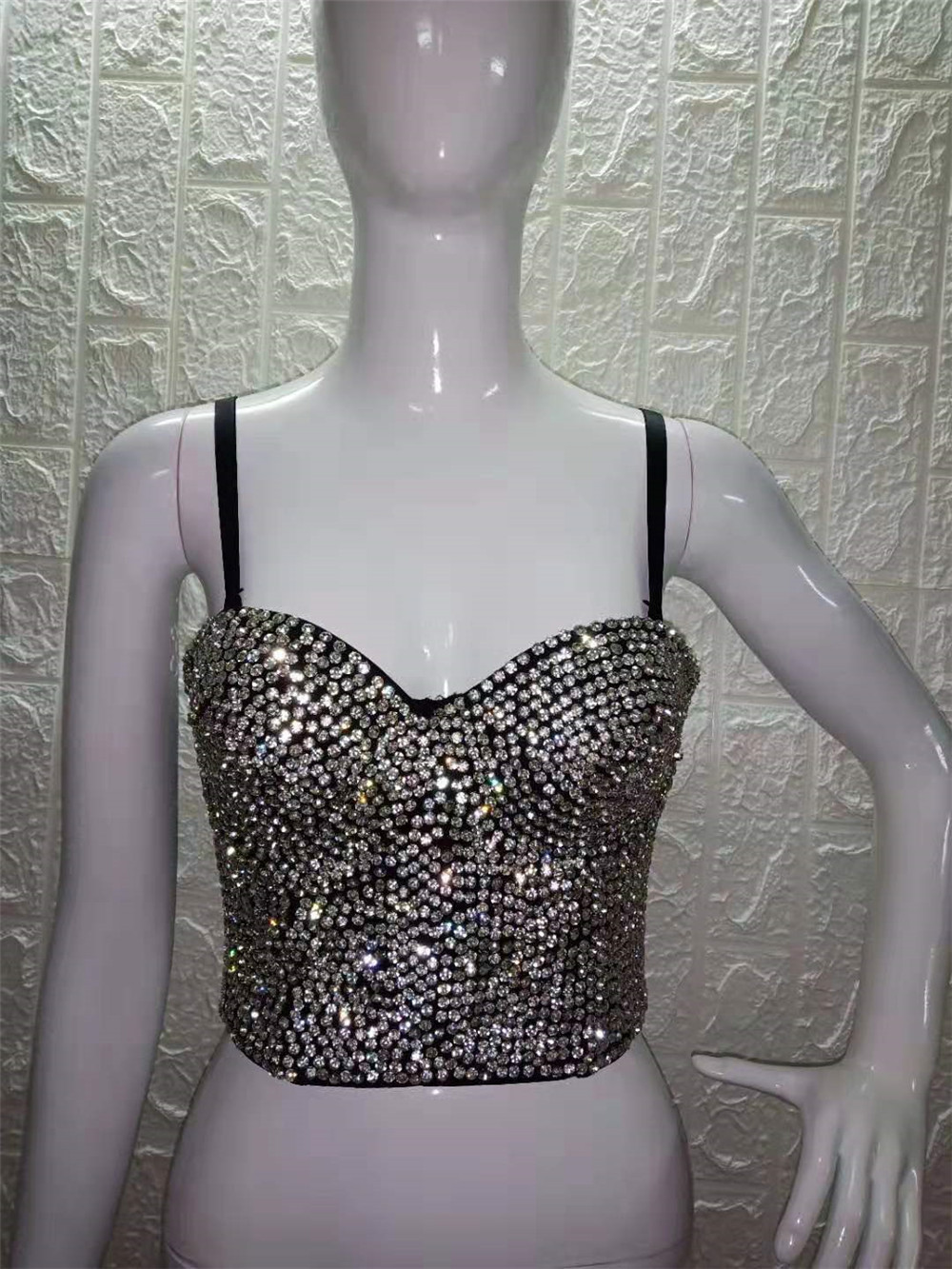 Title 19, Camisola sexy con diamantes brillantes de color...