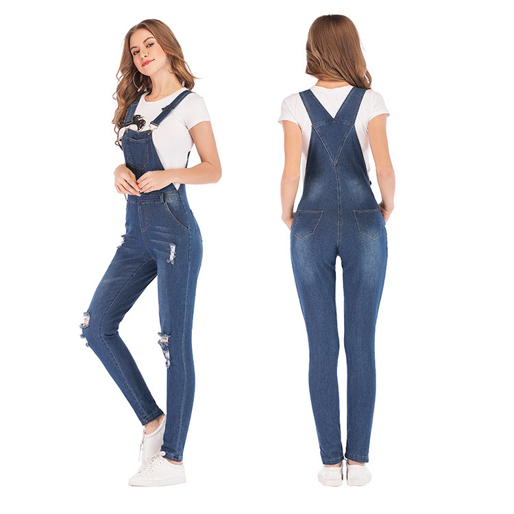 Title 4, Jeans feminino plus size slim de cor sólida