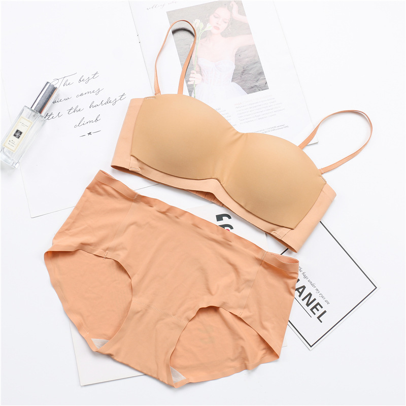 Title 7, Half-cup tube top bra seamless underwear