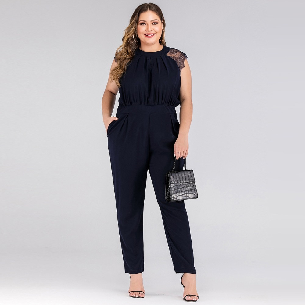 Title 2, Macacão feminino plus size em renda