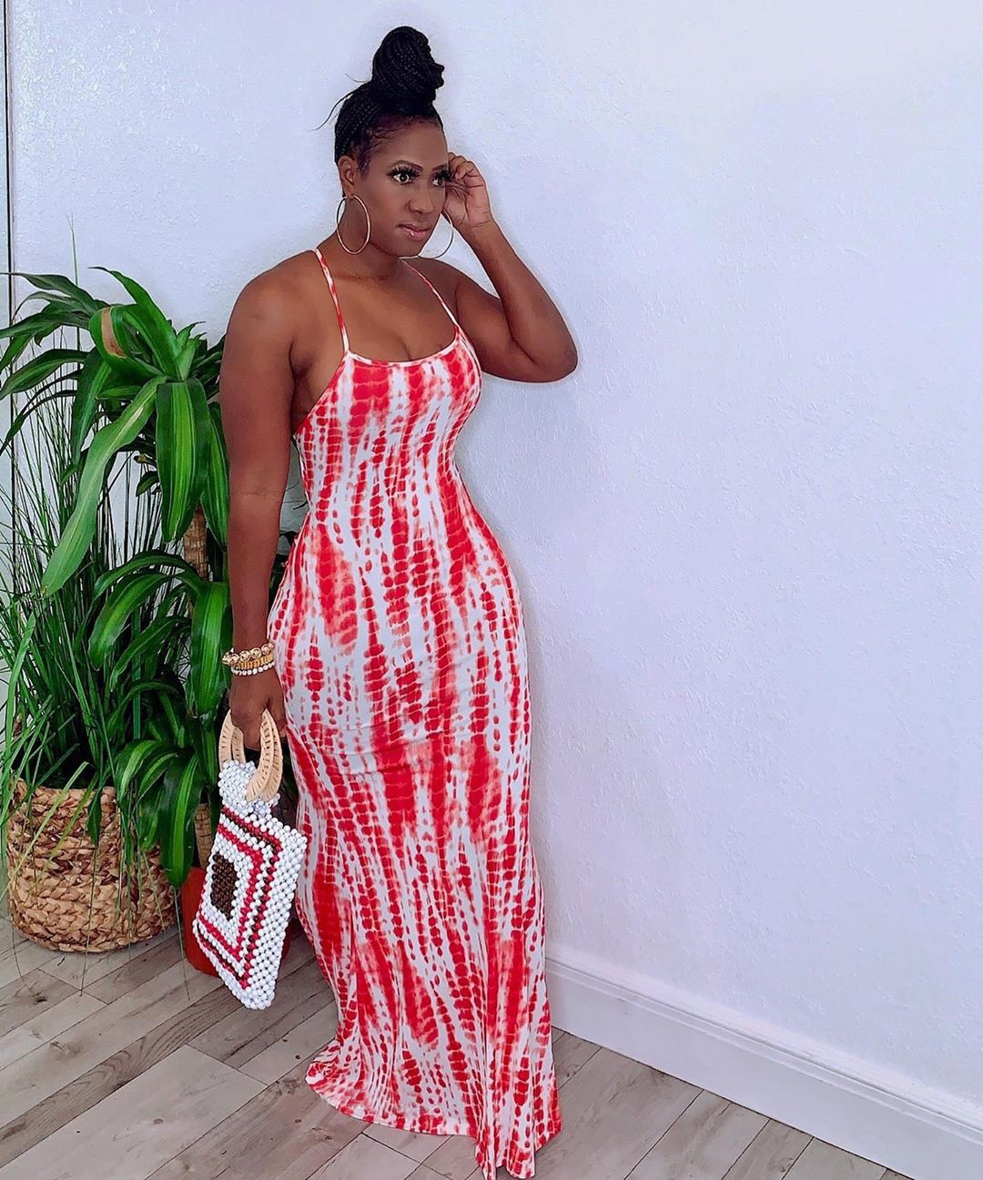 v74boutique_92578393_652393902