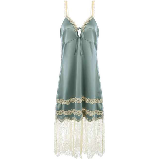 Title 6, Bud silk nightgown