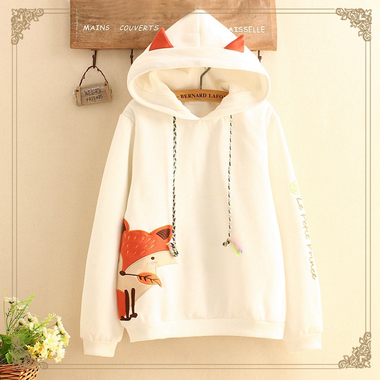 Title 1, Fox embroidered patch hoodie