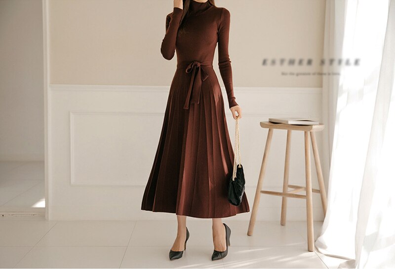 Title 9, Medium length sweater bottomed skirt